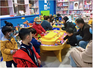  皇家迪智尼直播分享玩具店經(jīng)營  