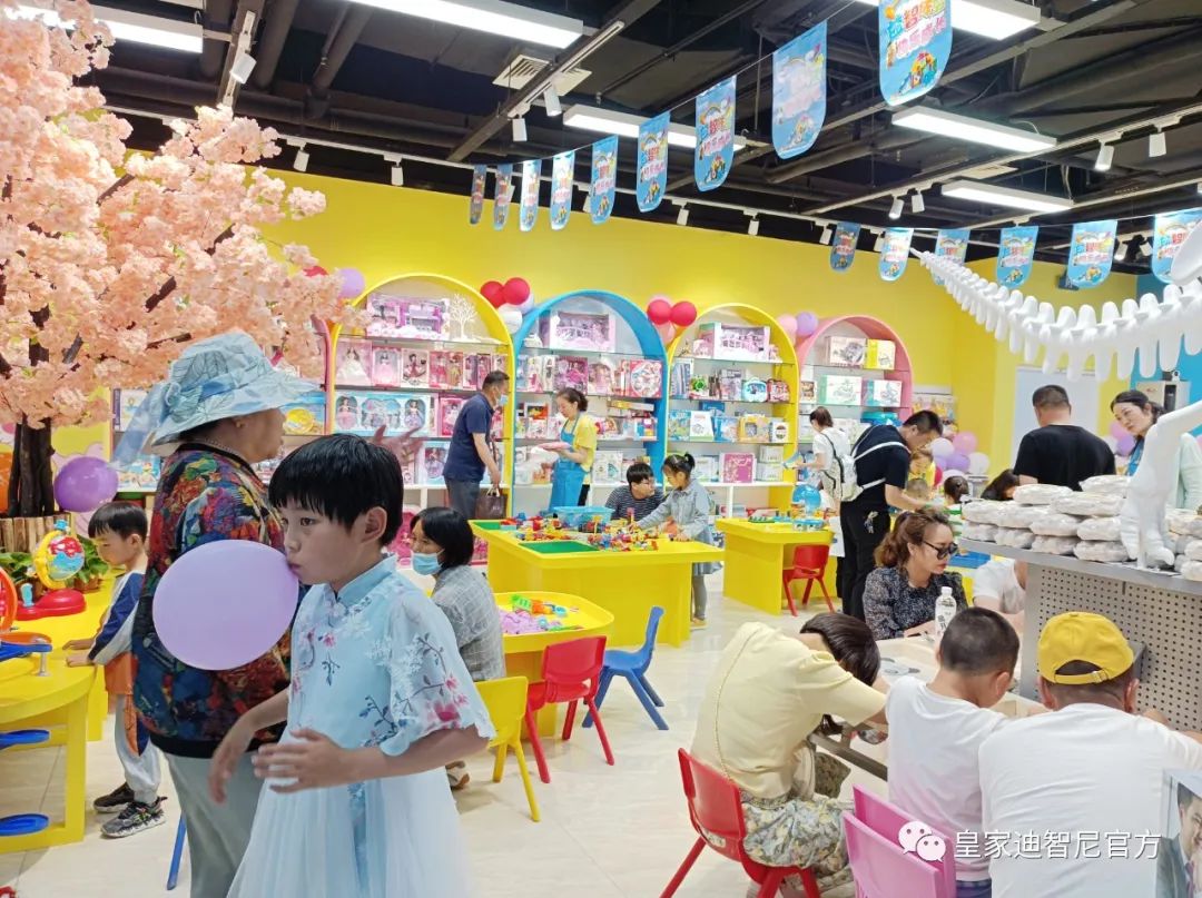 皇家迪智尼 I 幼兒、上班族、老年人等群體益智類玩具所帶來的好處！